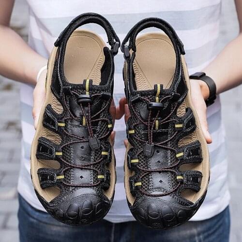 2019new summerMen Sandals Casual Roman Shoes Outside Breathable Mens Sandals Comfortable Light Vietnamese sandals