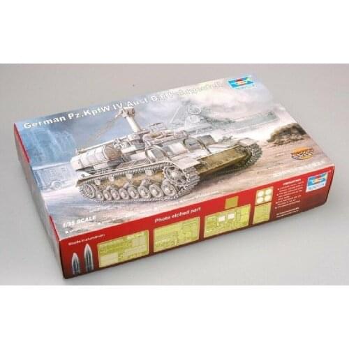 Trumpeter 00362 1/35 Germaj Pz.Kpfw IV Aust D/E Fahrgestell plastic model kit