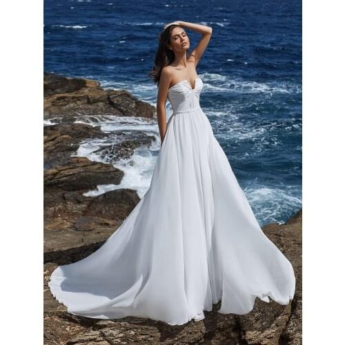 Strapless Flared Crepe Wedding Dress Open Back A Line Pleated Chiffon Simple Floor Length Boho Beach Bridesmaid Bridal Gowns