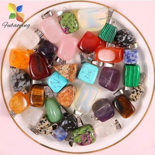 2021 Trend Fashion Accessories Rose Crystal Opal 50PCS Irregular Charms Natural Stone Gem Pendants For Jewelry Making
