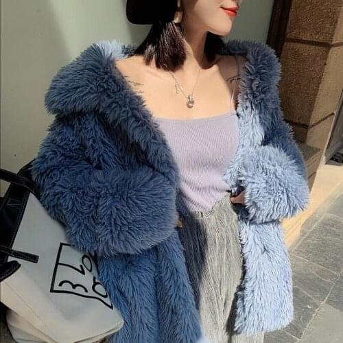 Winter Plus Size Faux Fur Thick Warm Overcoat Luxury Fluffy Lambswool Women Long Coats Female Streetwear Loose Plush Teddy Coat