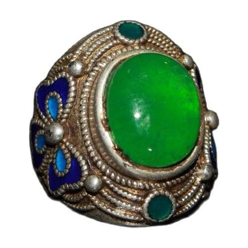 Chinese Old Craft Made Old Tibetan Silver Inlaid Green Jade Silver Ring