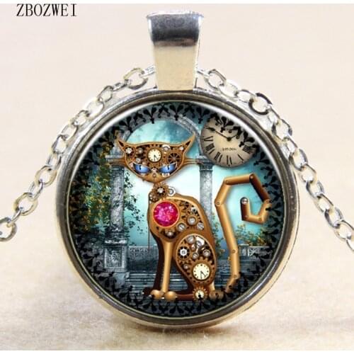In 2018, the stylish hot-selling gear cat pattern is a mens and womens clothing accessory pendant necklace