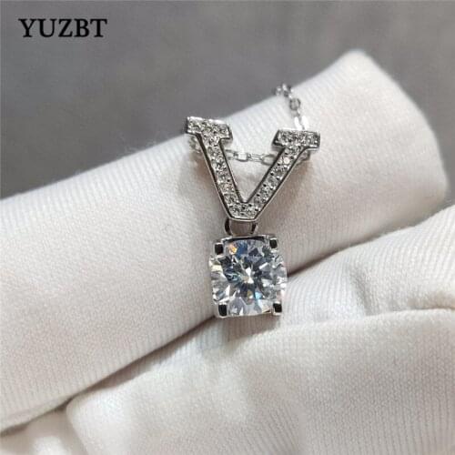 YUZBT Women 925 Silver 1 ct Excellent Cut Gemstone V Necklace Diamond Test Past D Color Moissanite Cow Head Pendant Necklace