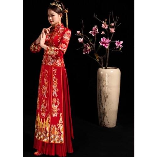 Chinese Traditional Embroidery Flowers Bride Banquet Costume Classic Wedding Dress Cheongsam China Qipao костюм для восточных