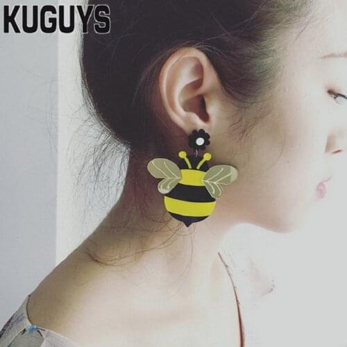 KUGUYS Womens Big Bee Dangle Drop Earrings Fashion Acrylic Jewelry Black Yellow Stripe Girls Gift Lovely Accessories