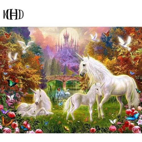 Diy Diamond Embroidery animals unicorn, Full round 5d Diamond Painting Cross Stitch Mosac unicorn Crafts Pattern home decor