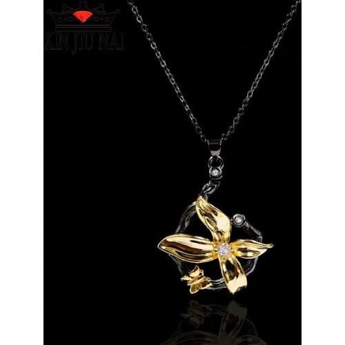 New Bohemian Creative Wild Magnolia 14K Black Gold Colorful Flowers Butterfly Clavicle Necklace Womens Brand Jewelry
