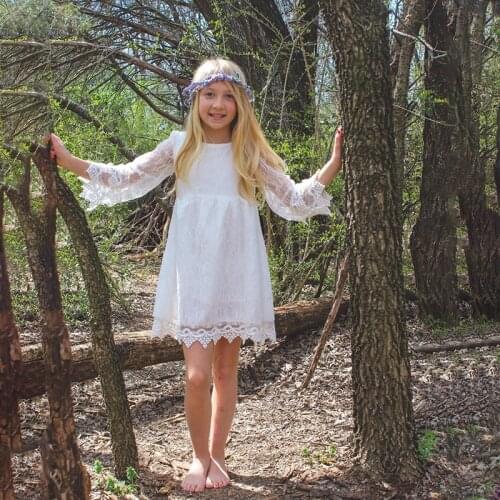 New First Communion Dresses for Girls Champagne O-neck long sleeve Beading Lace Appliques Flower Girl Dresses for Weddings