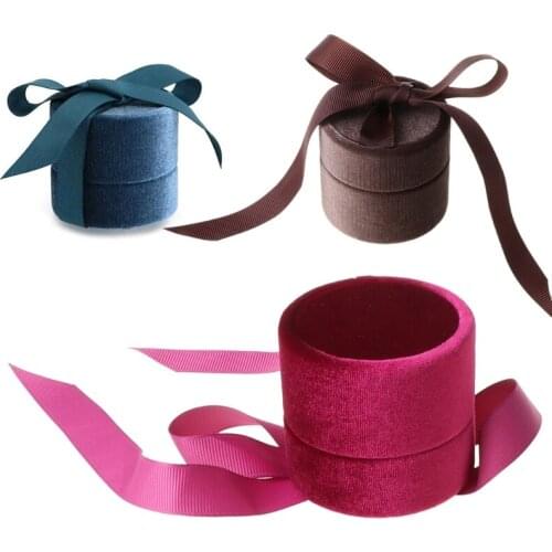 Vintage Round Jewelry Box for Proposal Wedding Engagement Ring Pendant Display