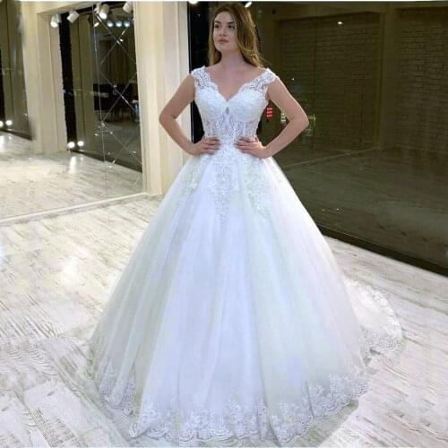 Elegant White Wedding Gowns V Neck Lace Up Appliqued Beaded Sexy Long Bridal Dresses Ivory Illusion Custom Made Wedding Dress