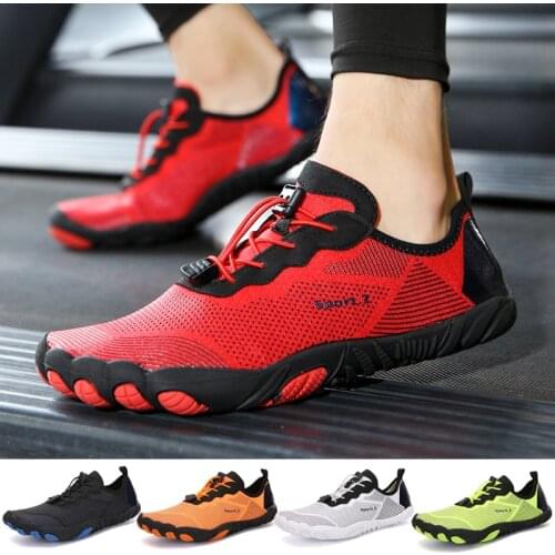 Beach Water Shoes Men Sneakers Women Barefoot Gym Aqua Shoes Breathable Flat Shoes 2020 Anti-Slippery Walking Swimming Slippers