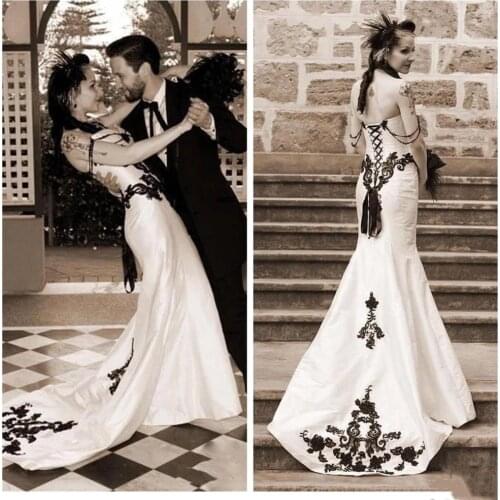 Fashion Gothic Mermaid Wedding Dresses Vestido De Noiva Sexy Black Applique Beaded Court Train Formal Bride Dresses Plus Size