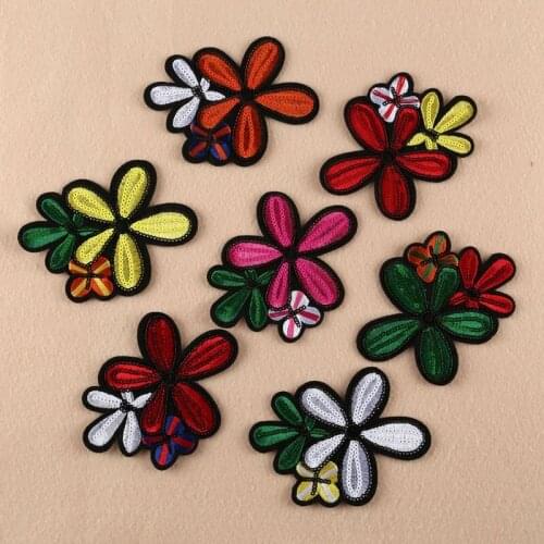 Fine Color Embroidered Iron on Patches for Clothing Decor DIY Stripes Clothes Patchwork Sticker Custom Flowers Appliques