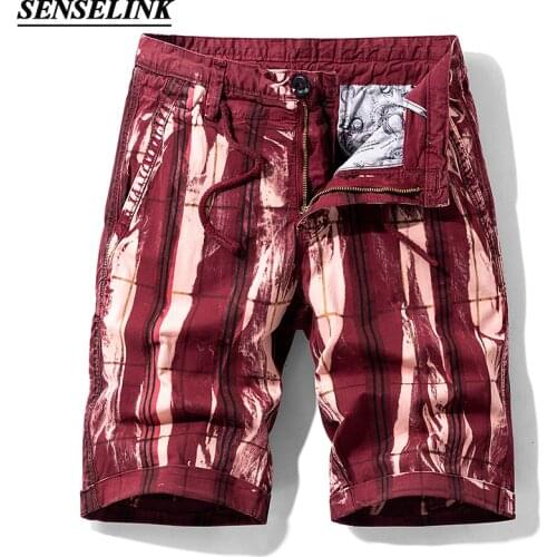 2021 Summer Tide Brand Casual Shorts Men Red Outdoor Mens Tactical Shorts Fashion Loose Big Size Men Shorts 28-38