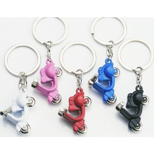 2018 New Fashion 1 Pcs Drive Safe Bike Car Electric cars Keychains Letter I need you here with me Trucker Keyring Gift For