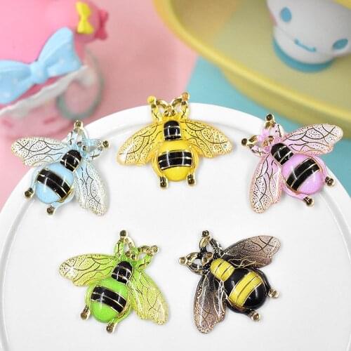 27*32mm Gradient Wing Bee With Adhesive Sticker Resin Handicrafts Wedding Home Decoration DIY Jewelry Clothing Accessories 10pcs