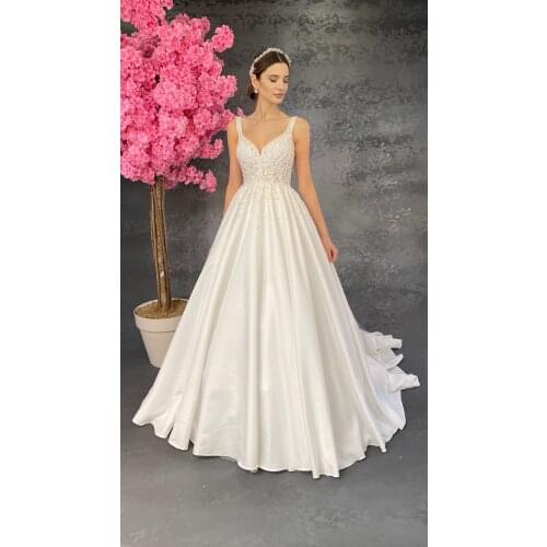 Womens White Embroidered Satin Skirt A Princess Wedding Dress V Neck Bride Bridal Evening Dress Wedding Bridesmaid Dresses