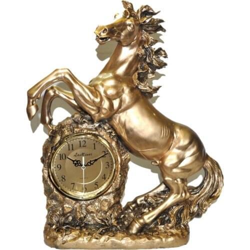 La Minor A Table Clock