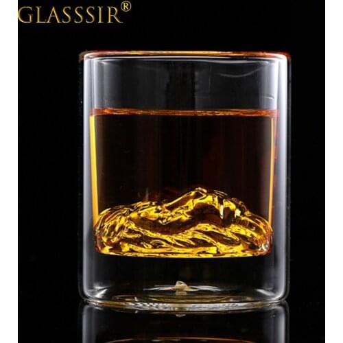 Set of 2 Clear Cups Strong Double Wall Insulated Creative Beer Whiskey Transparent Glasses Carved Lion On the Bottom Of The Cup