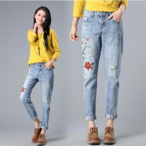 2020 Embroidery Jeans Denim Women Plus Size High Waist Boyfriend Fashion Loose Embroidered Ripped Distressed Lady Pants Trousers