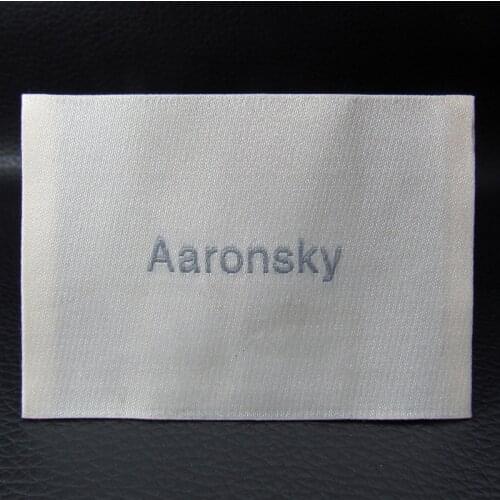 1000pcs/lot custom embroidered labels/tags available custom made woven printed labels for clothing garment label