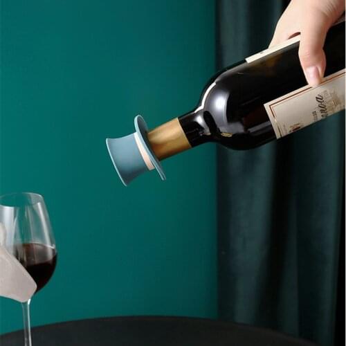 Creative Bottle Stopper Hat Bottle Caps Wine Stopper Family Bar Preservation Tools Silicone Creative Design Safe And Healthy