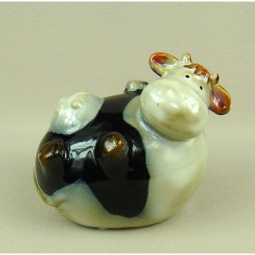 Funny Porcelain Milk Cow Miniature Ranch Ceramics Dairy Cattle Statue Art and Craft for Room Decor and Desktop Embellishment