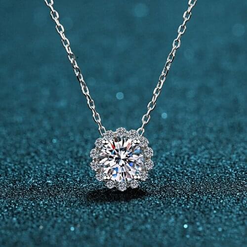 BOEYCJR 925 Silver 1ct F color Moissanite VVS Engagement Elegant Wedding Pendant Necklace for Women Anniversary Gift