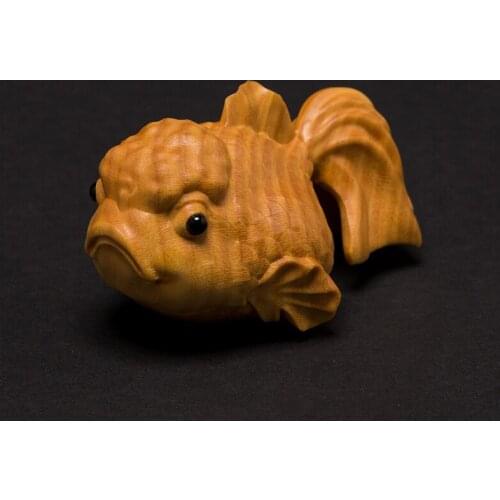 Boxwood 6CM Fish Sculpture Wood Carving Animal Statue Goldfish Lucky Home Decor