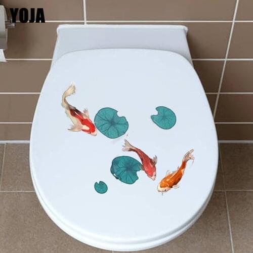 YOJA 23.5*19.8CM Playful Goldfish In Water Living Room Home Decor Toilet Decal Wall Sticker T3-0759