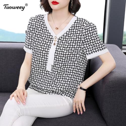 2021 Plus Size plaid Womens Blouses shirts Summer style Tops New Print Blouse Loose Print shirt V Neck Short Sleeve Blusas