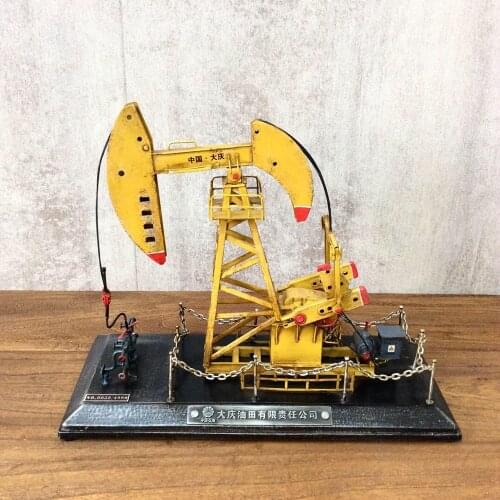 Vintage Ironwork Oil Field Pumping Unit Model Tin Retro Crafts Handmade Handicraft Decorations Gifts