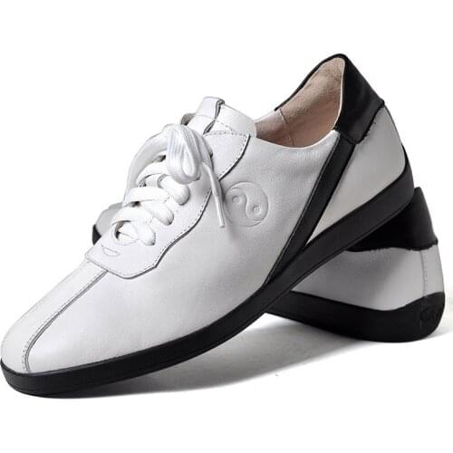 Leather Taijiquan training shoes leather Taiji shoes mens martial arts shoes sports ox tendon sole womens casual board shoes