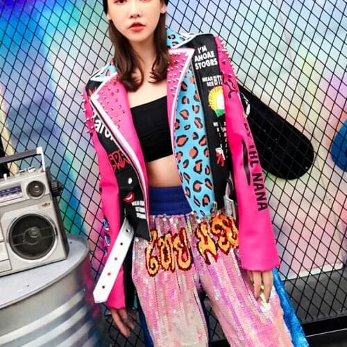 Leopard Letter Print Bomber Jacket 2020 Short Slim Motorcycle Pu Leather Coat Punk Rivet Graffiti Print Leather Outerwear ZZ008