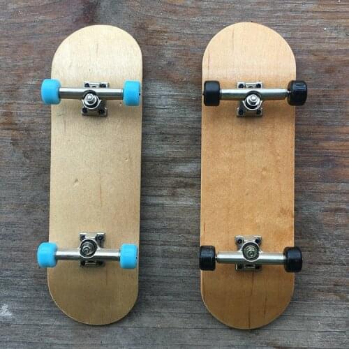 2019 NEW Professional Bearing Wheels Skid Pad Maple Wood Finger Skateboard Alloy Stent bearing wheels fingerboard