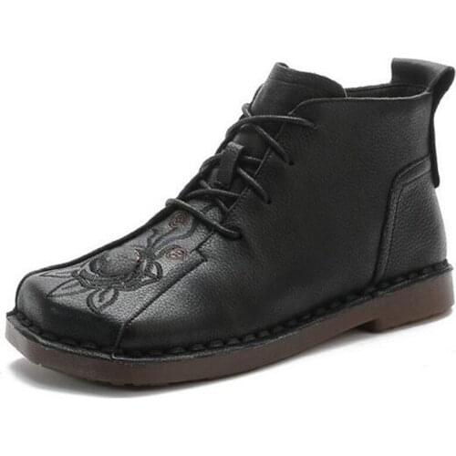2021 New Autumn Square Toe Genuine Leather Boots Women Boots Classic Embroidered Retro Fashionable Boots Flat Comfortable Boots