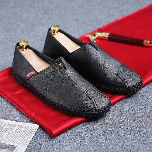 38-50 Big Size Men Casual Shoes Fashion Mens Loafers Slip on Mens Shoes Casual Light Flats Genuine Leather Soft Moccasins Male