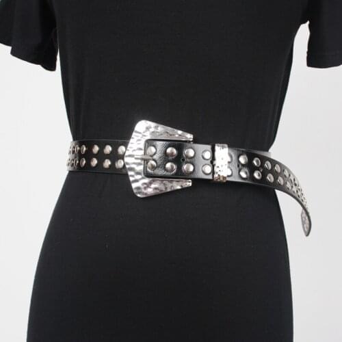 Punk Vintage Curving Pin Buckle Women Men Waist Belt Grommet Rivets Waistband Belt PU Leather Strap Fashion Hip Hop Jeans Belt