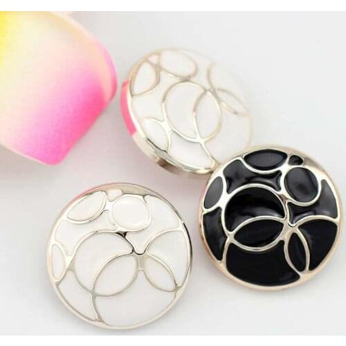 High Quality 100pcs / Bag Black and White Button Womens Coat Windbreaker Coat Coat Button Oil Button DIY Clothing Accessories