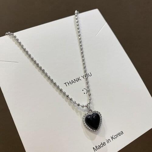 QiLuxy Stainless Steel Chain Heart Pendant Necklaces for Women Black Heart Charm Choker Simple Korean Necklaces Female Jewelry