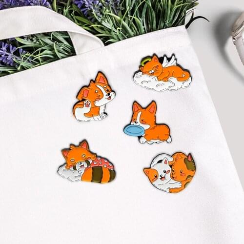 5 Styles Orange Little animal Enamel Brooch Cat dog raccoon Corgi Cartoon fun Badge Love hug kitten sleep Angel wings Lapel Pin