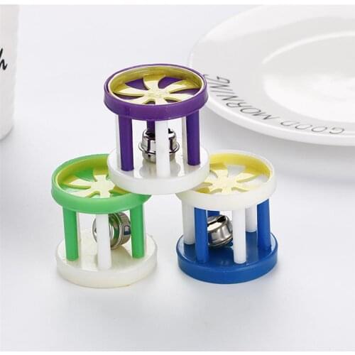 Random Color Christmas Cat Play Toy Cute Bell Design Plastic Cat Training Toy Cat Interactive Toy Cat Funny Toy Pet Supplies