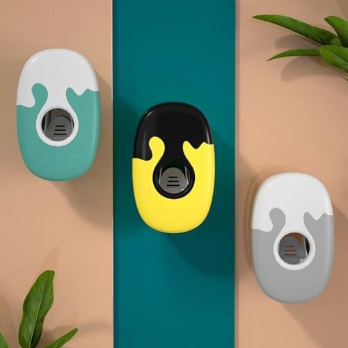 Automatic Toothpaste Squeeze Artifact Household Wall-mounted Toothbrush Rack Set Free Punch Squeezer