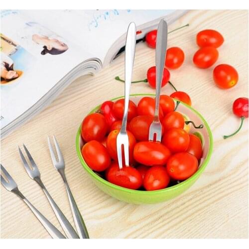 200 PCS/set Stainless Steel Fruit Fork Cutlery Dessert Fruit Forks For Restaurant Cafeteria Home Flatware For Fruit Salad 13cm