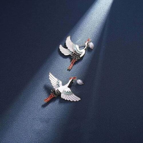 2021 New Chinese Style Crane Brooch Flying Crane Brooch for Woman Luck Brooch Enamel Pin Jewelry Wholesale