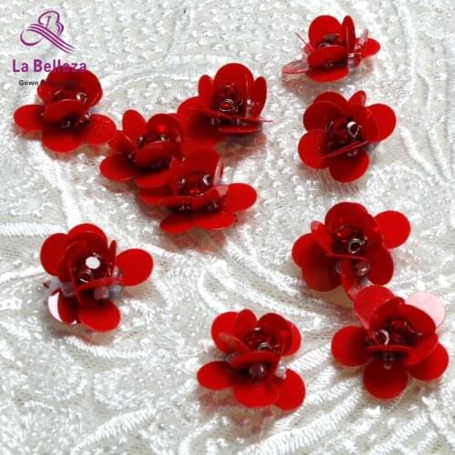 50pcs/lot 3D Sequin Flowers Handmade Sew-on Patches DIY Wedding Crafts Shoes Bags Garment Design Accessory 3cm