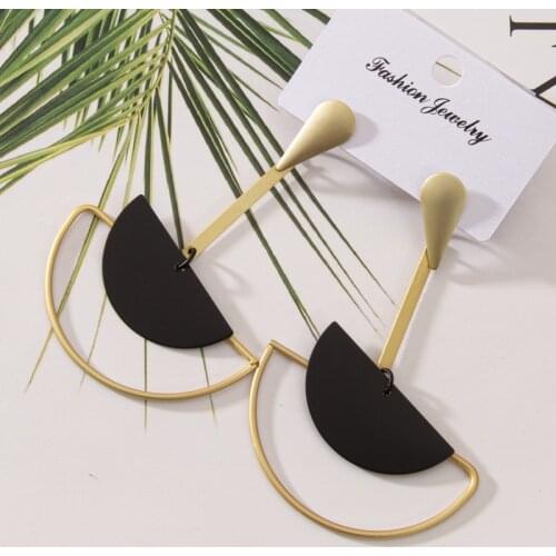 Korean Simple Geometric Drop Earrings for Women Vintage Gold Hollowed Pendant Hanging Earring Female Fashion Exaggerated Brincos