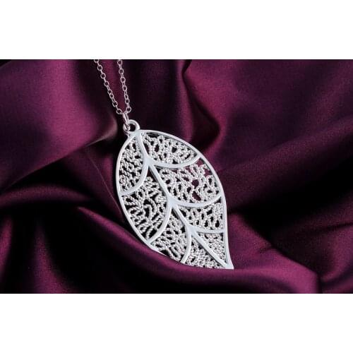 925 Sterling Silver Necklace For Women Leaf pattern Pendant 18 inches Christmas gifts high quality wedding Jewelry