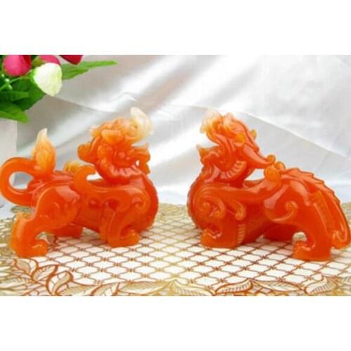 Resin Animals Imitate red agate mythical wild animal furnishing one pair of large attract wealth gather crafts home decoration